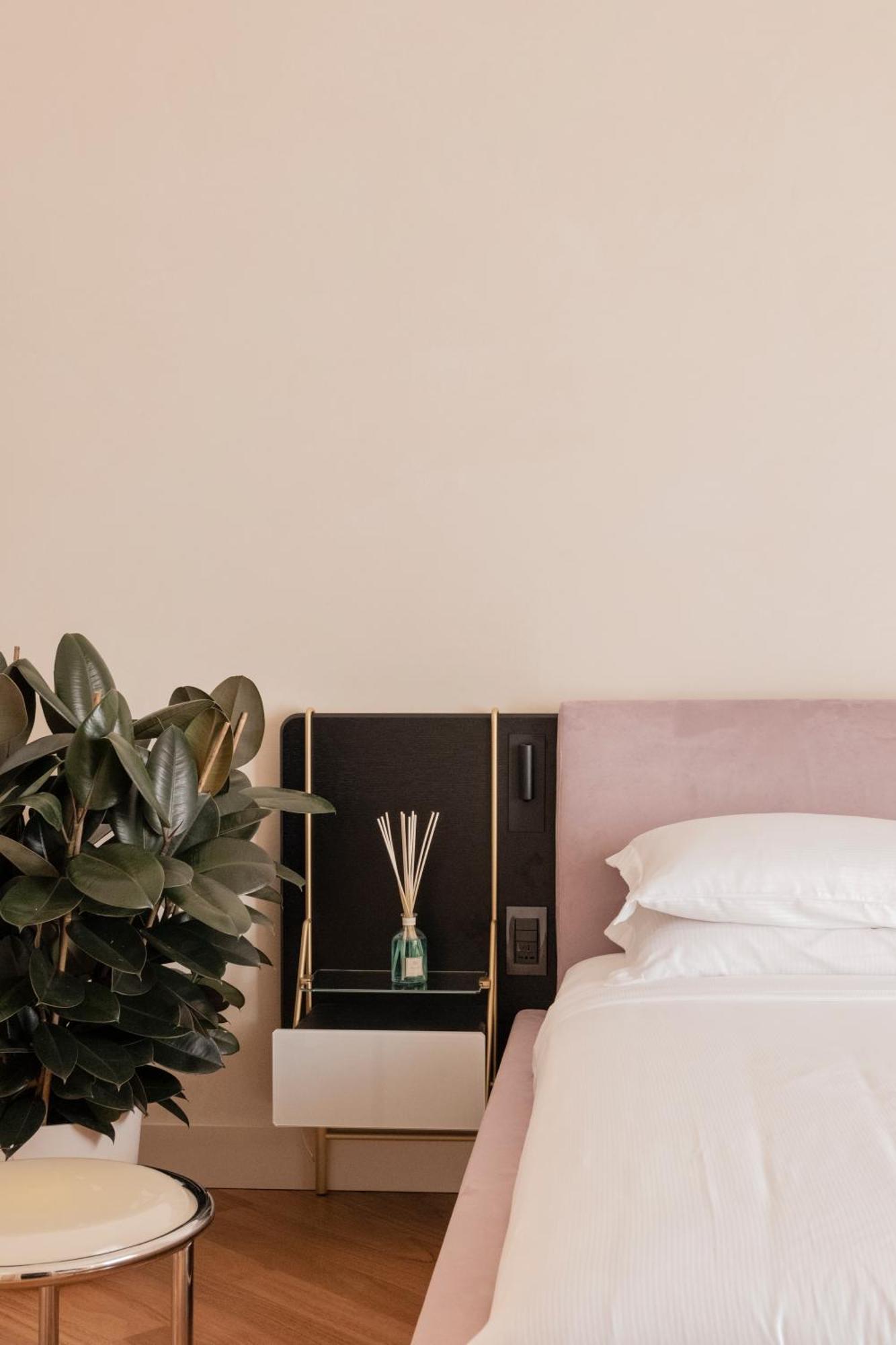 Palazzo Mazzini Aparthotel Como Bagian luar foto